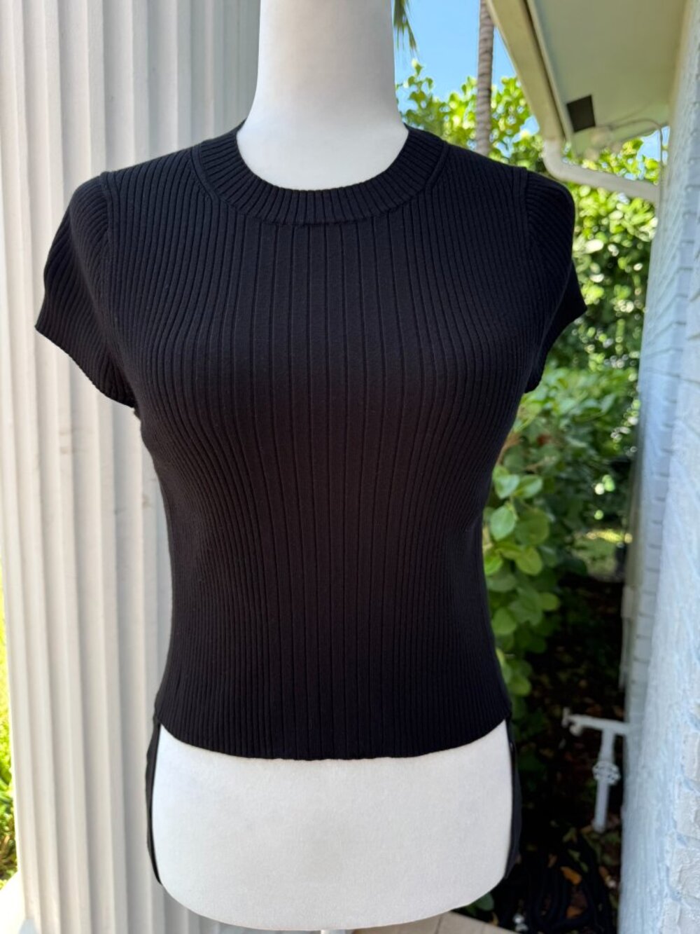 All Saints Ribbed Short Sleeve Top Size Medium